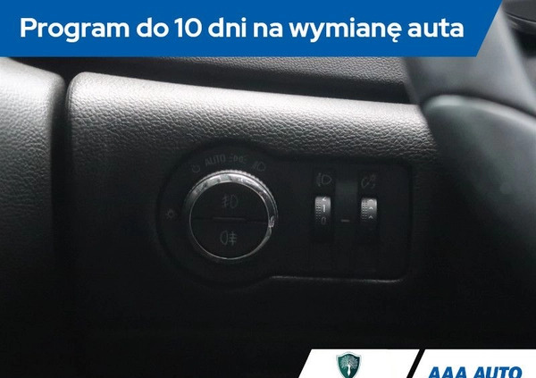 Opel Astra cena 30000 przebieg: 167772, rok produkcji 2015 z Sieradz małe 277